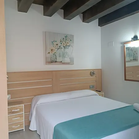 Turisticos Puerta Del Carmen 0-3