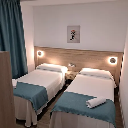 Turisticos Puerta Del Carmen 0-3